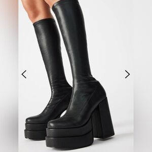 Steve Madden Cypress Boots